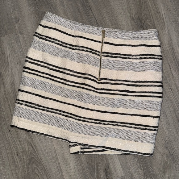 h&m striped skirt - Picture 2 of 5